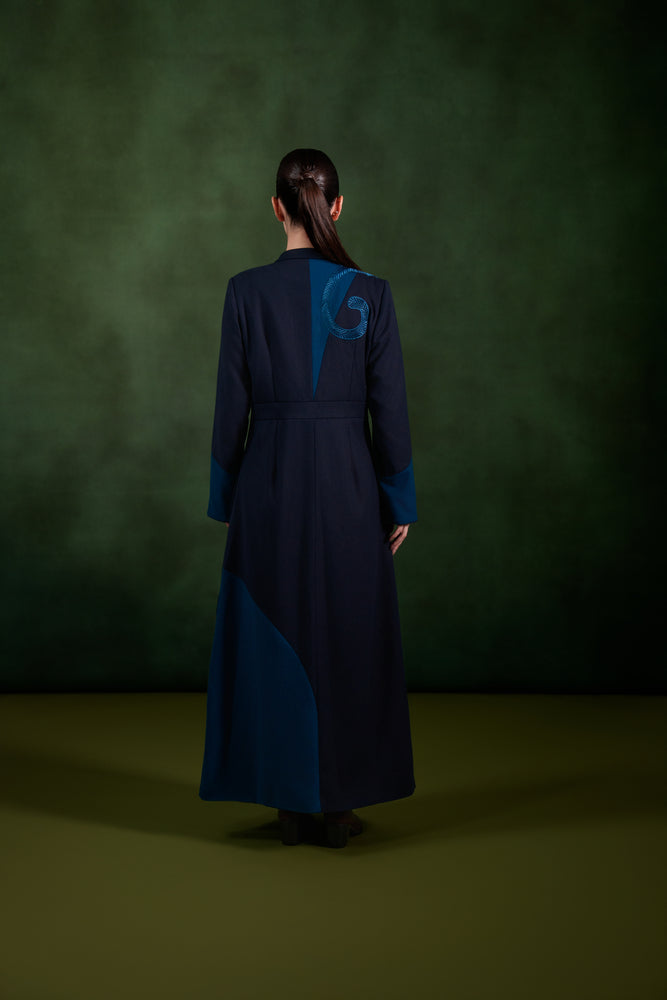 VINTAGE EMBROIDERED ABAYA